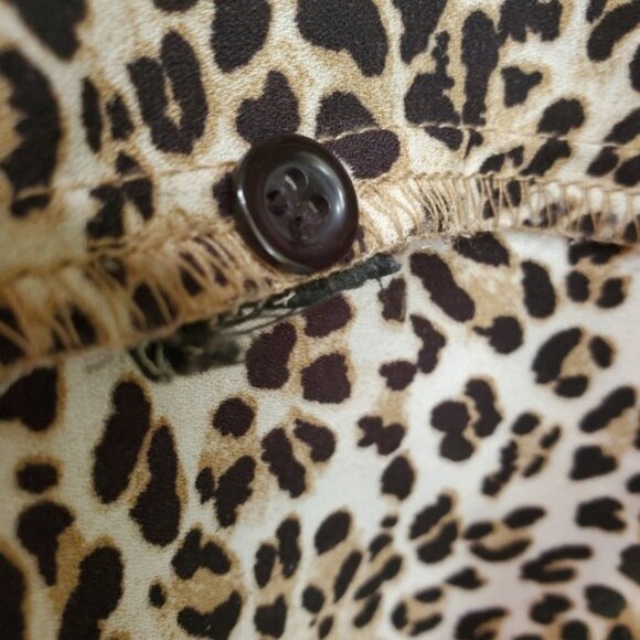 Leopard Blouse Business Casual Basic Neutral Size 12 - Picture 7 of 8